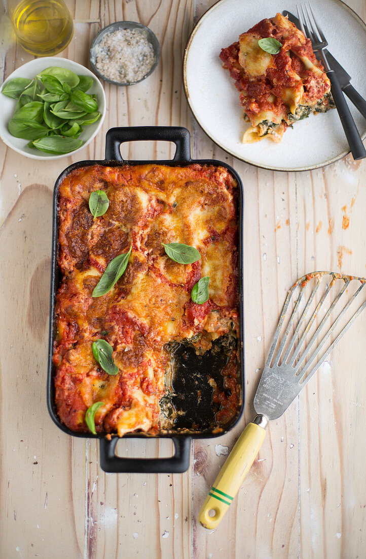 Baked spinach and ricotta ravioli