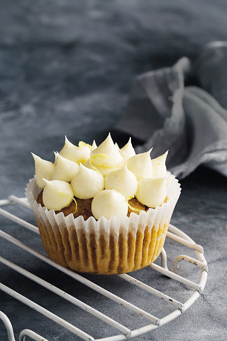 Kürbis-Walnuss-Cupcake mit Limettencreme