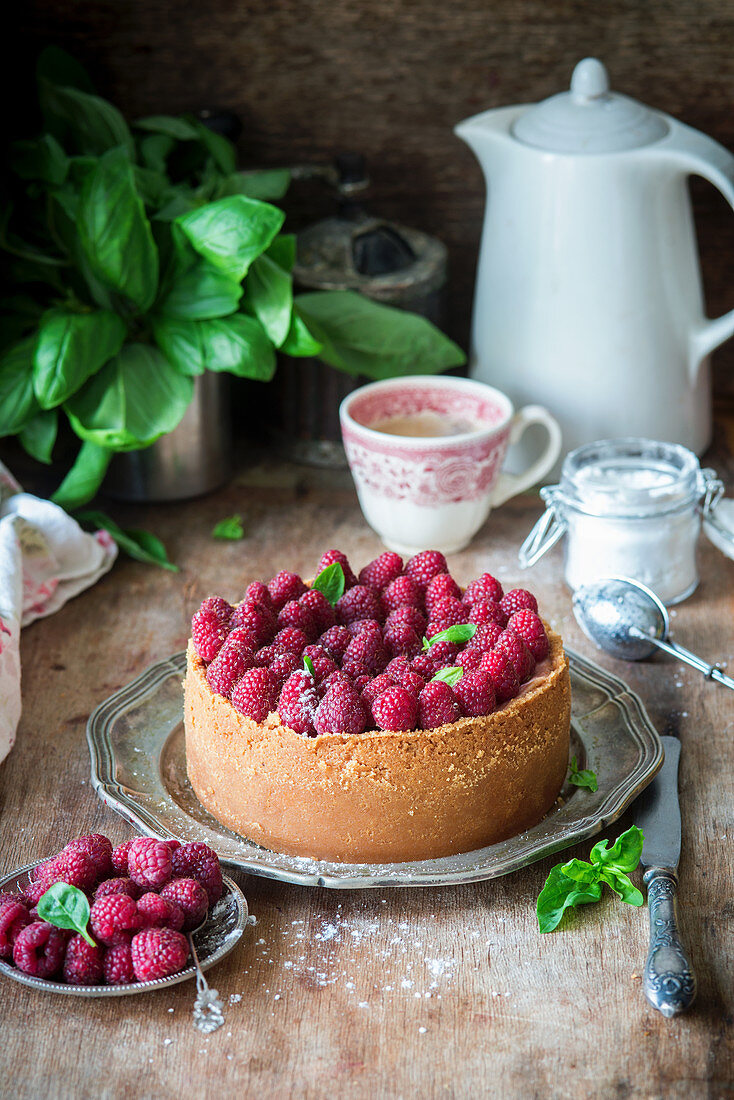 Raspberry cheesecake with basil