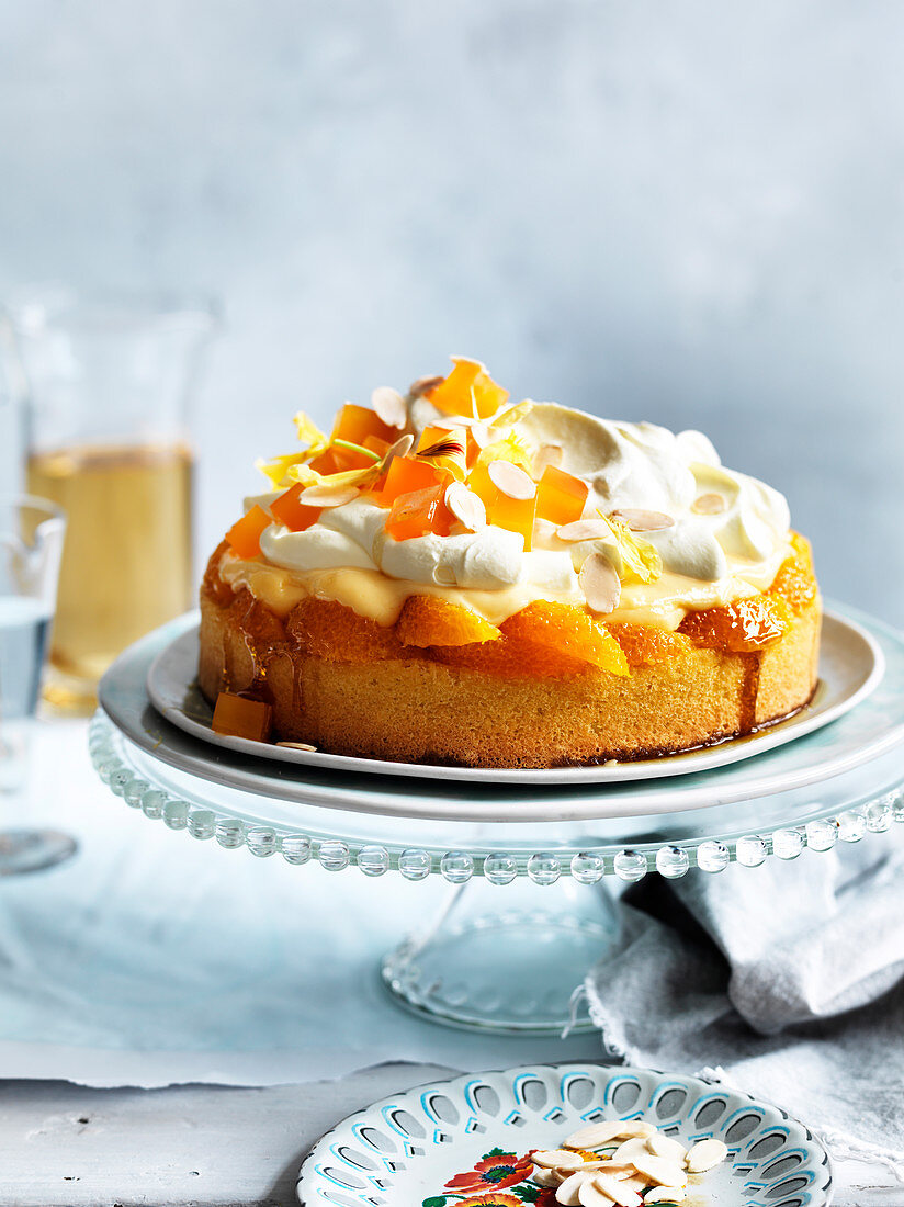 Orangenblüten-Trifle-Kuchen