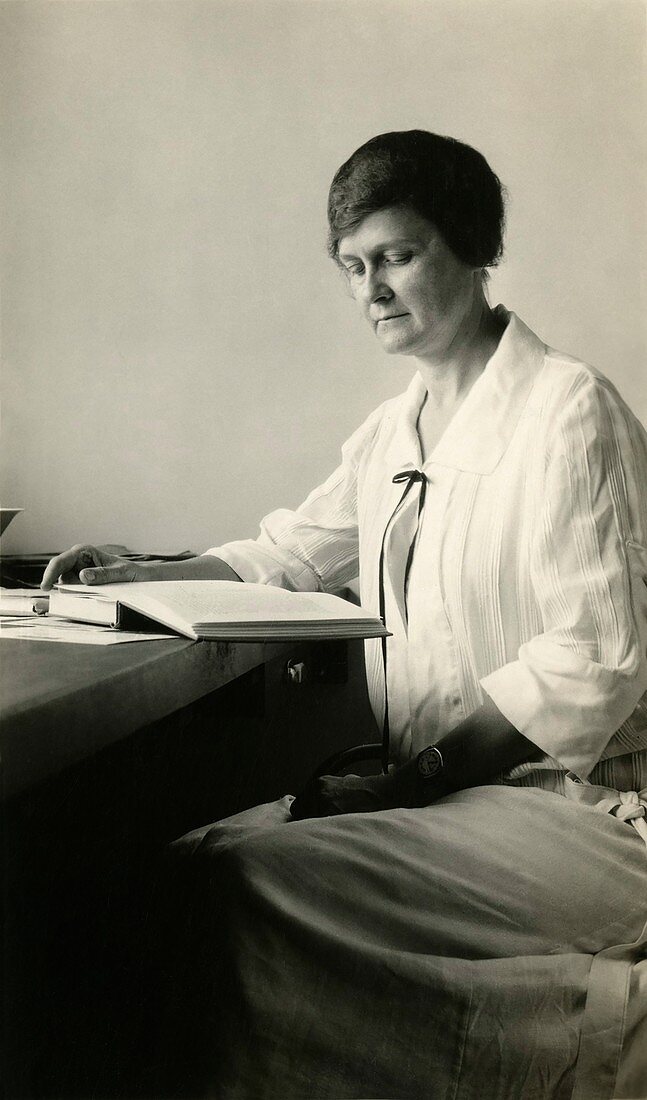 Mary Stuart MacDougall, US biologist