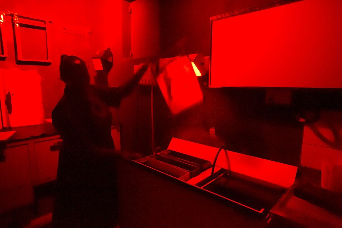 X-ray development dark room