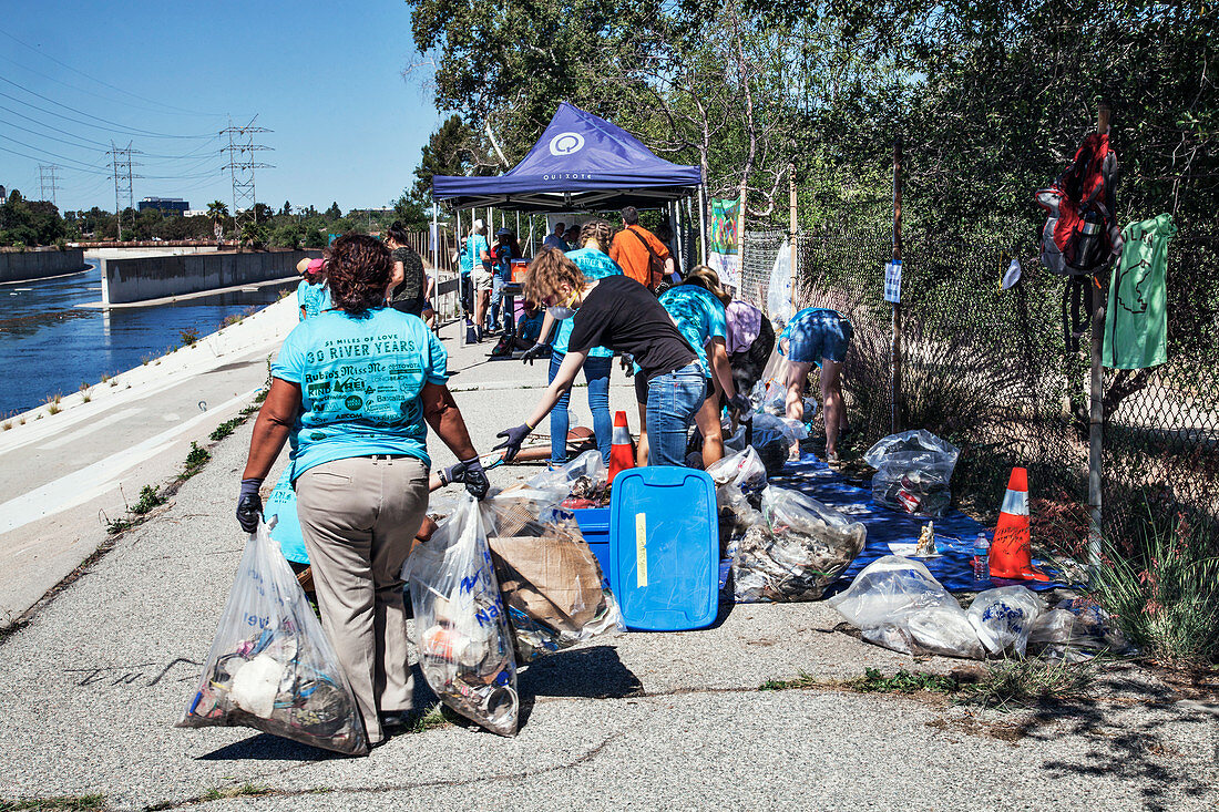 La Gran Limpieza, FoLAR River cleanup Los Angeles River, Cal