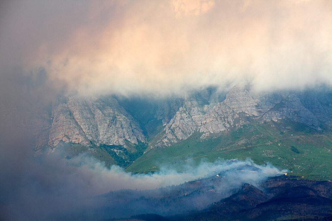 Wild fire, Hottentots-Holland Mountains