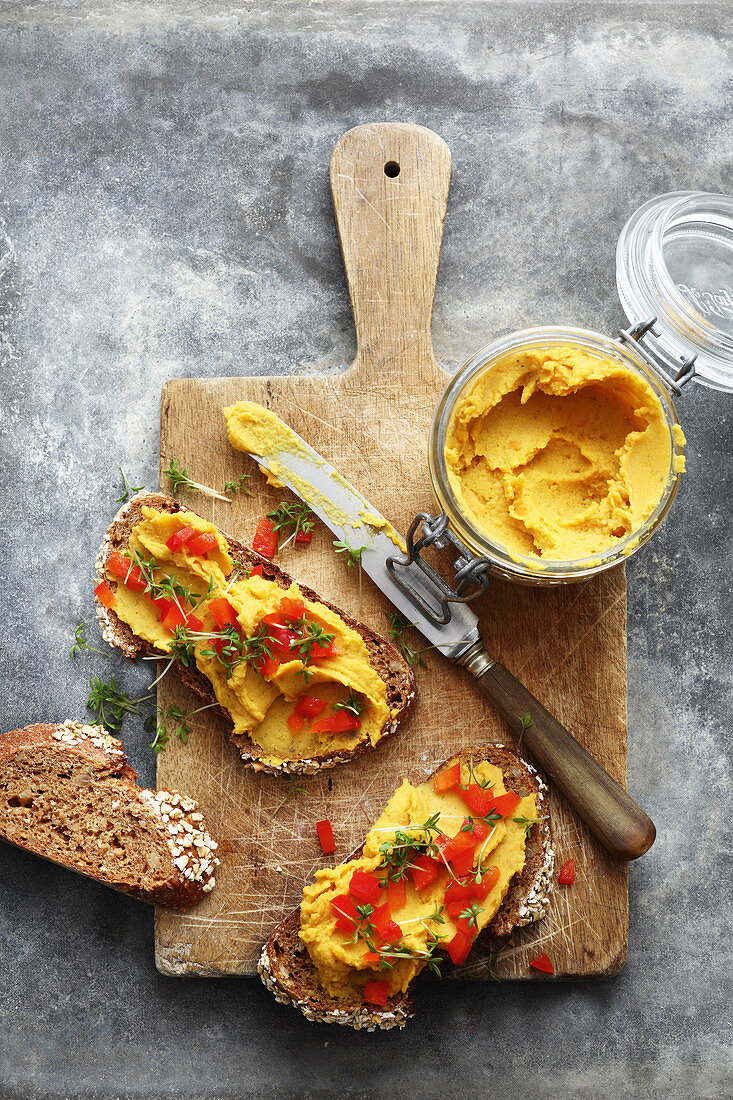 Lentil spread with sweet potatoes