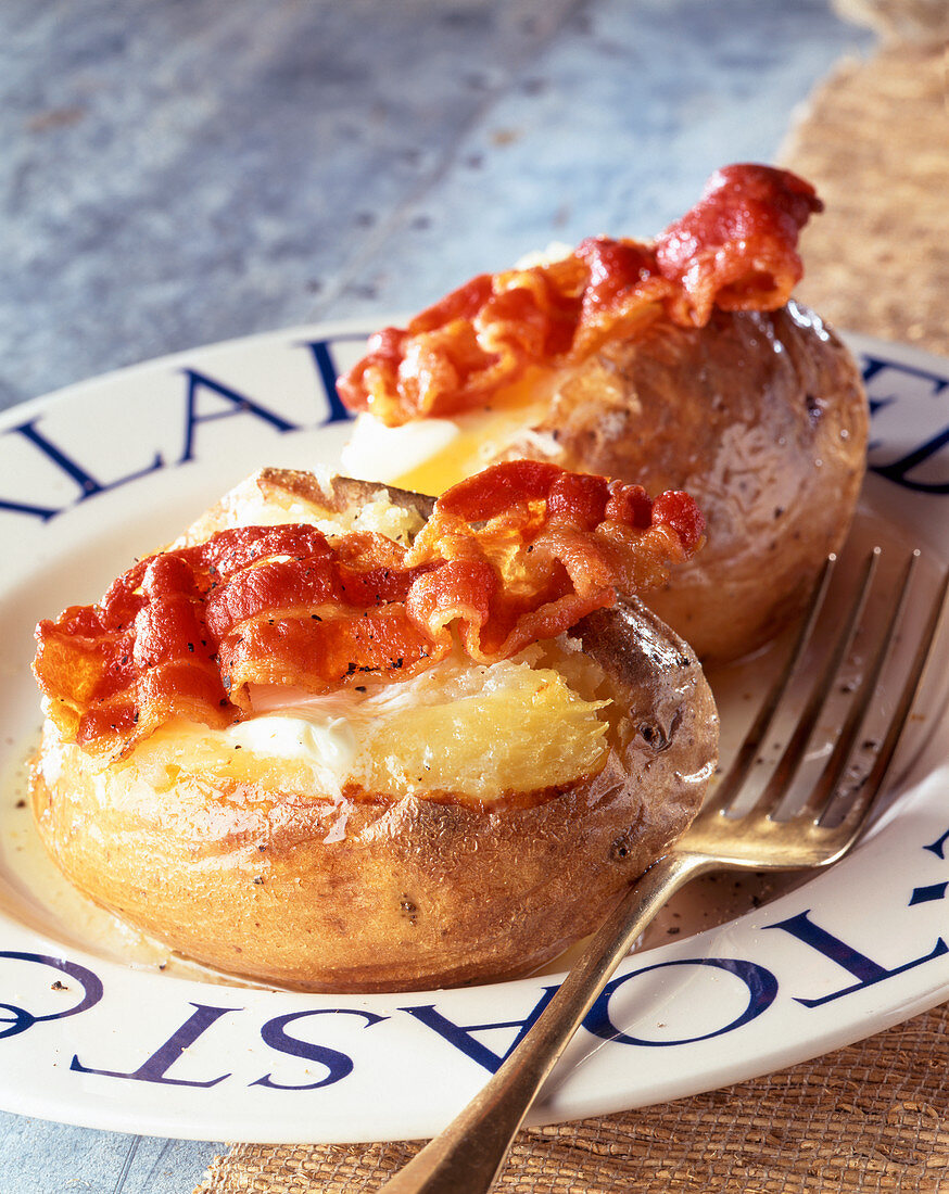 Baked potatoes with bacon