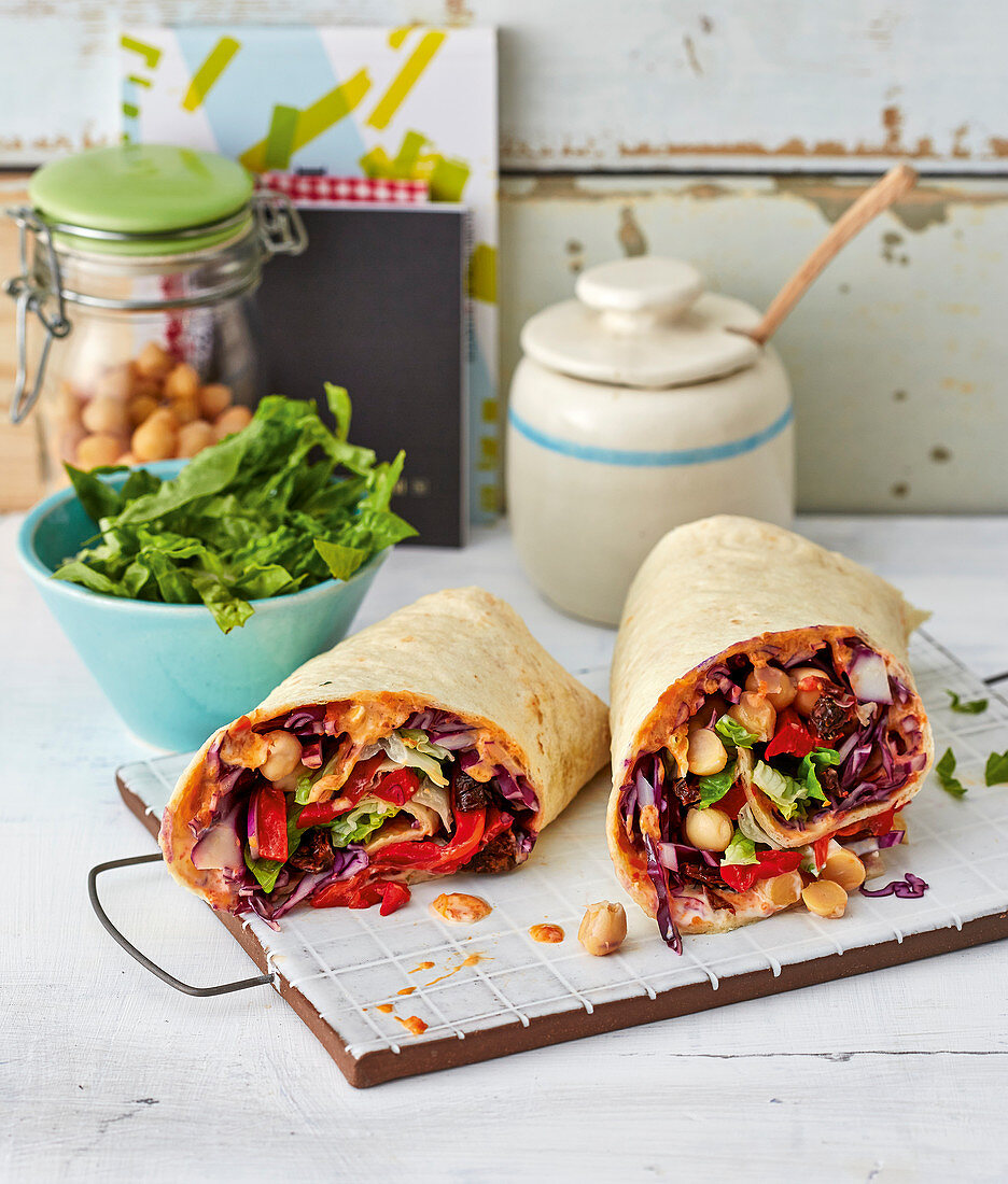 Wraps with a healthy vegetable mix