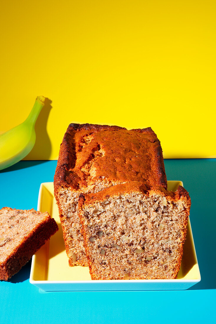 Banana and nut bread (trend from the 1980s)
