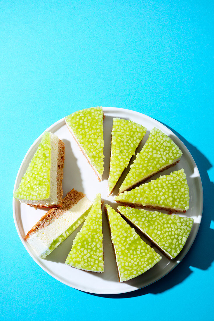 Green apple cake (trend from the 2000s)