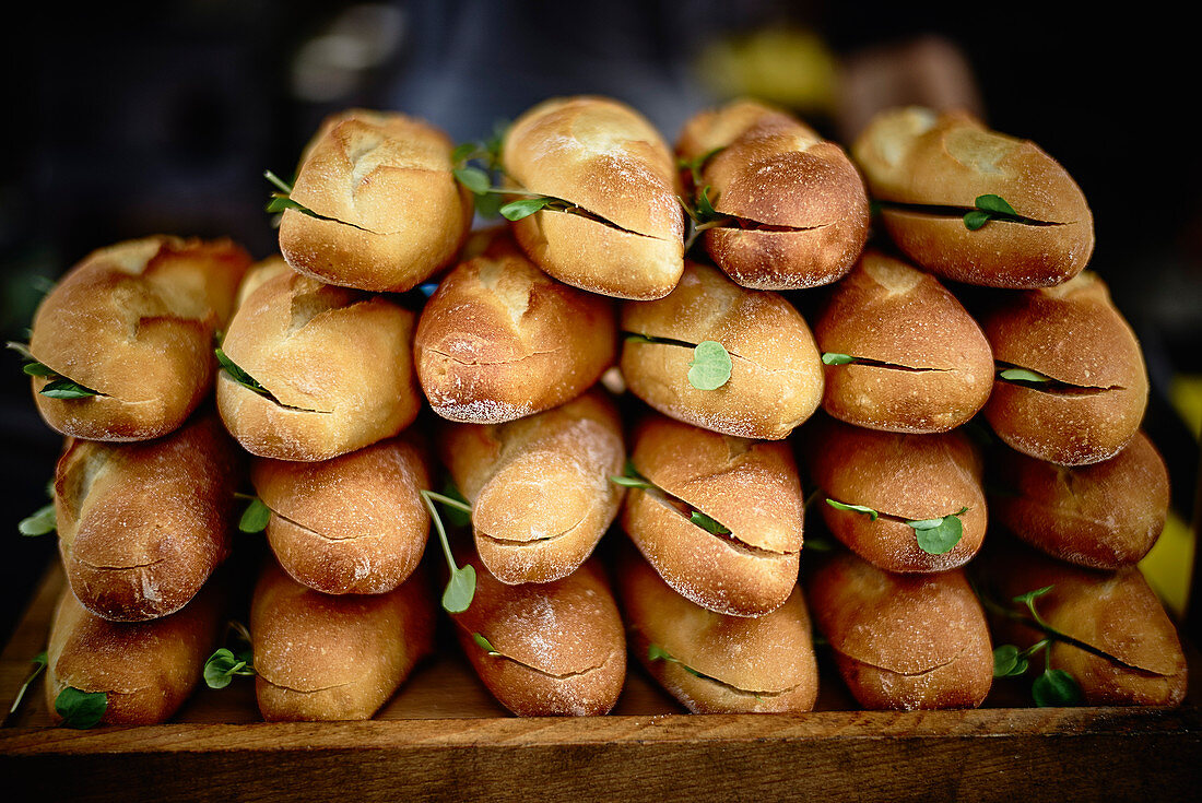 Street Food - Vorbereitete Philly Cheesesteak-Baguettes