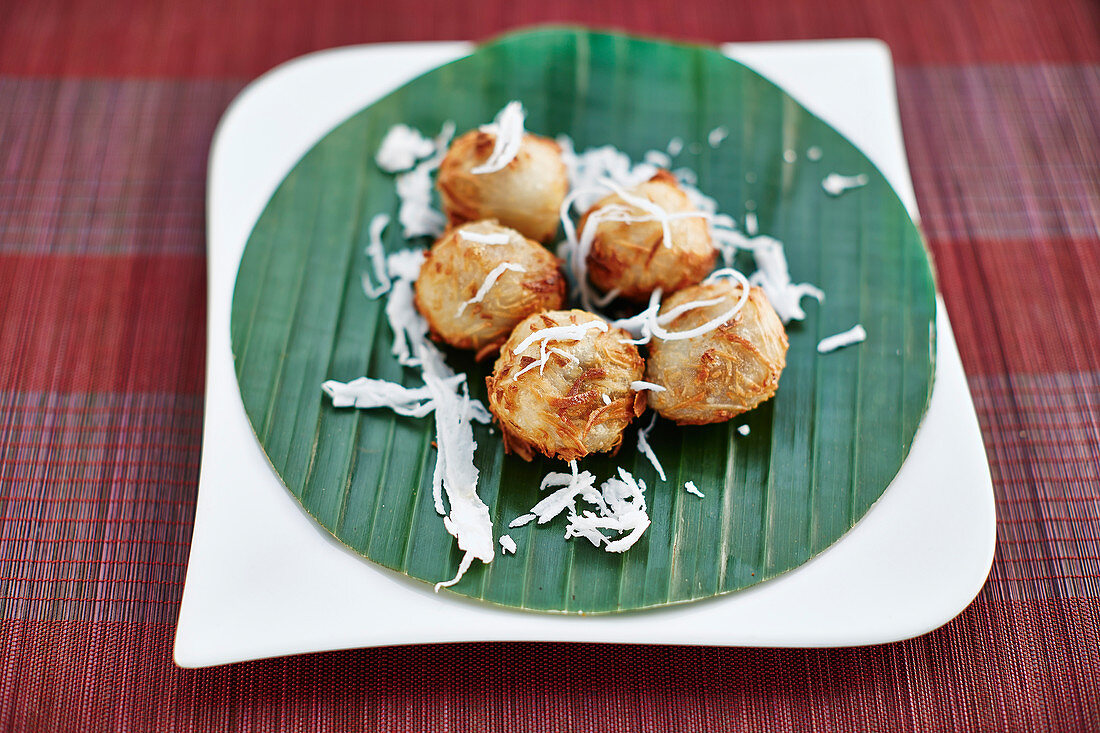 Cocadas: South American sweets made with coconut flakes