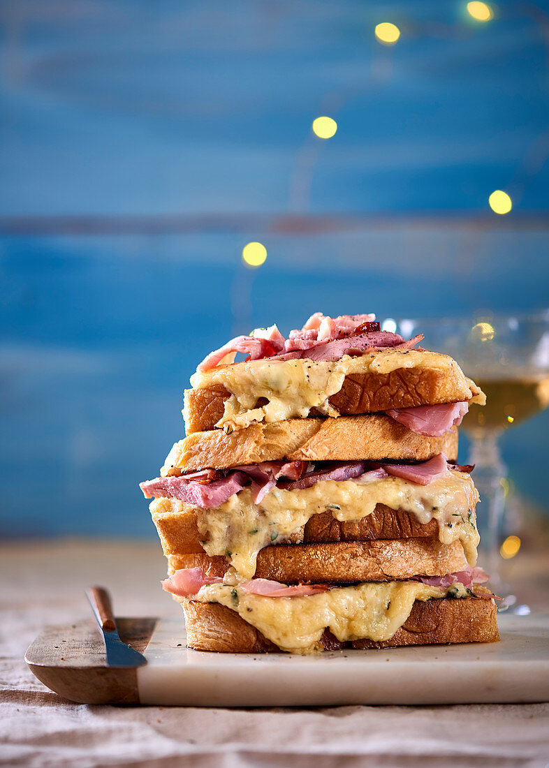 Grilled sandwiches with ham and three cheeses