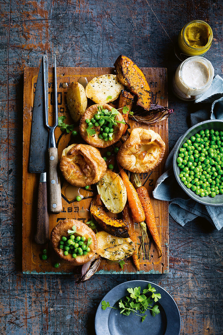 Meat-free sunday roast with yorkshire puddings