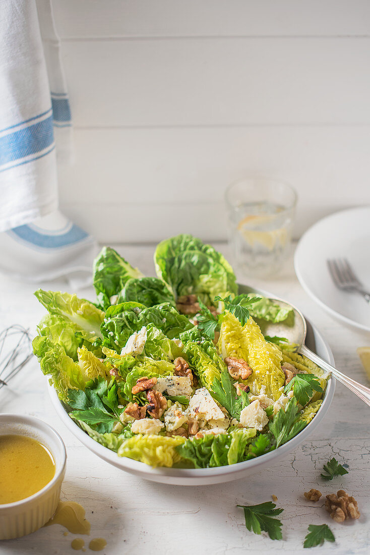Blue cheese, walnut and parsley salad with mustard dressing