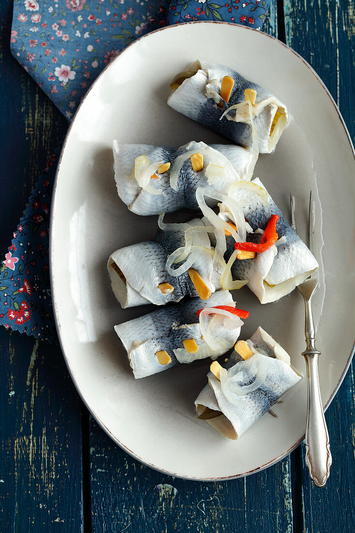 Herring rolls with pickled cucumber