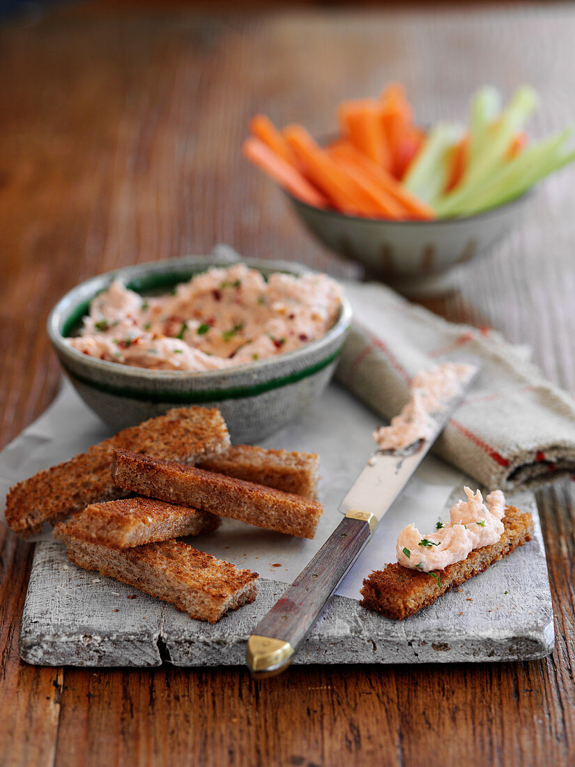 Salmon pate