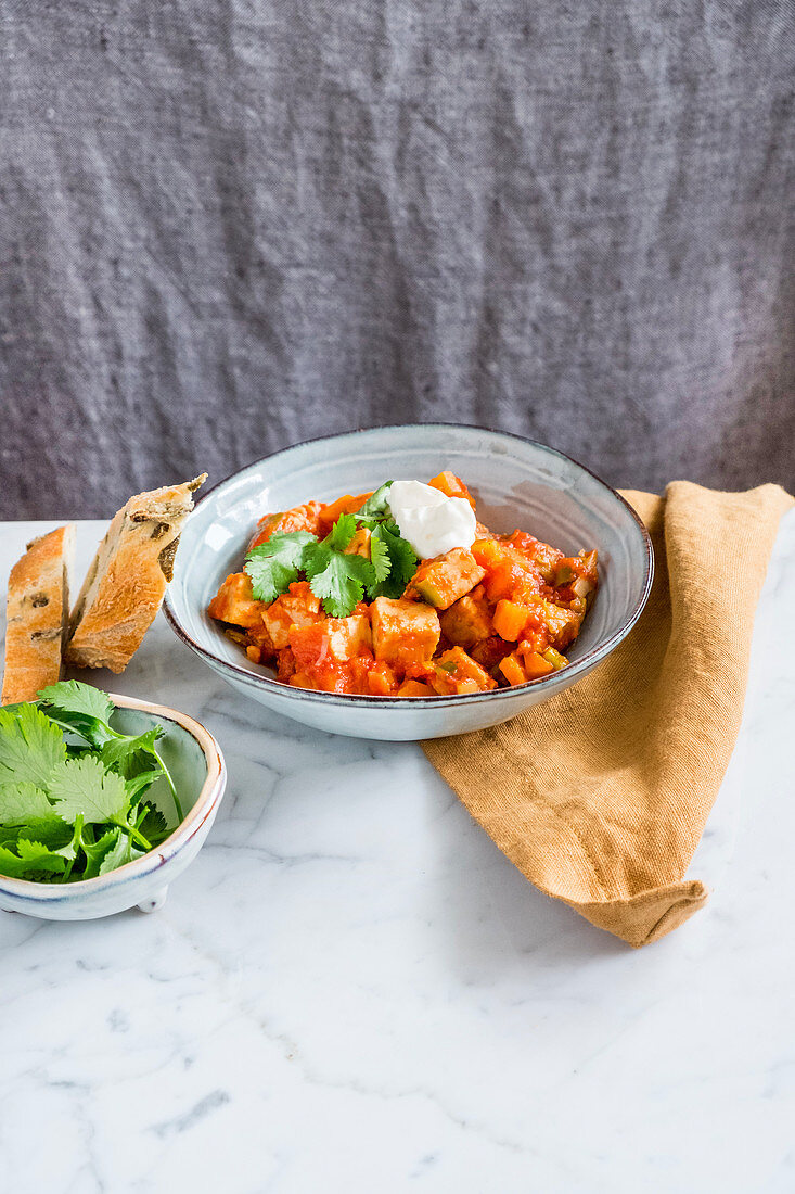 Tempeh goulash with coriander