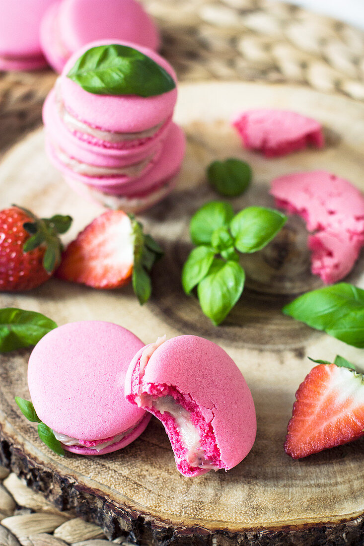 Strawberry and basil macaroons