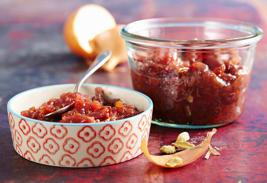 Zwetschgenchutney mit Kardamom