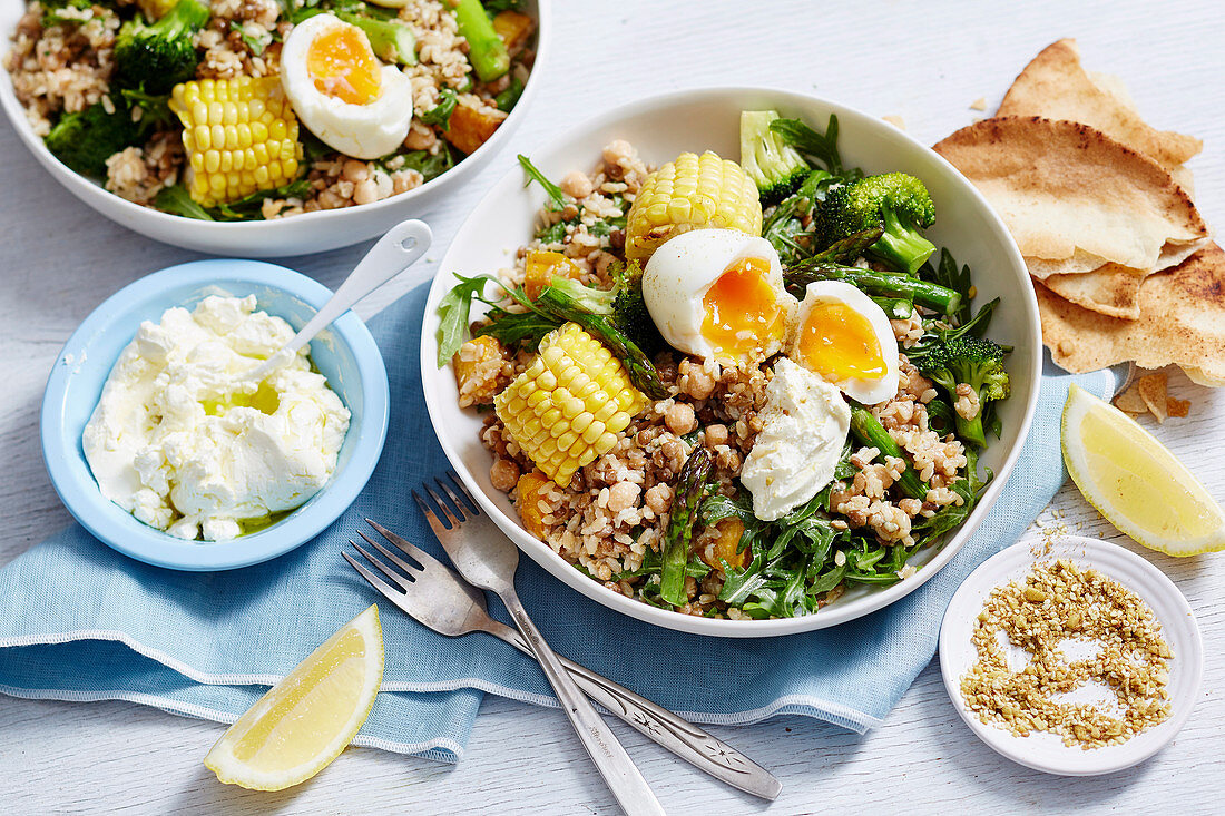 Vegies and Grains Brunch Bowl