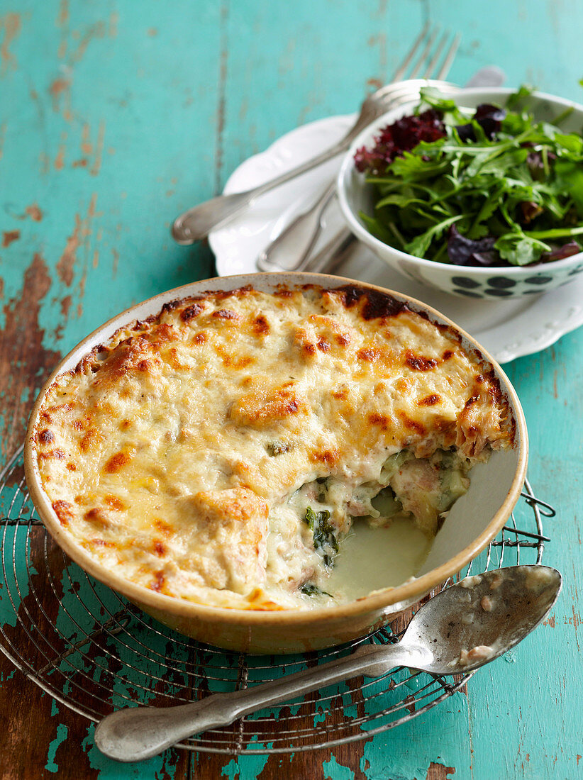 Potato, spinach and tuna bake