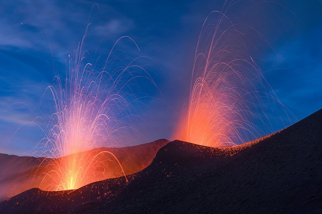 Eruption of Pico do Fogo volcano, December 2014