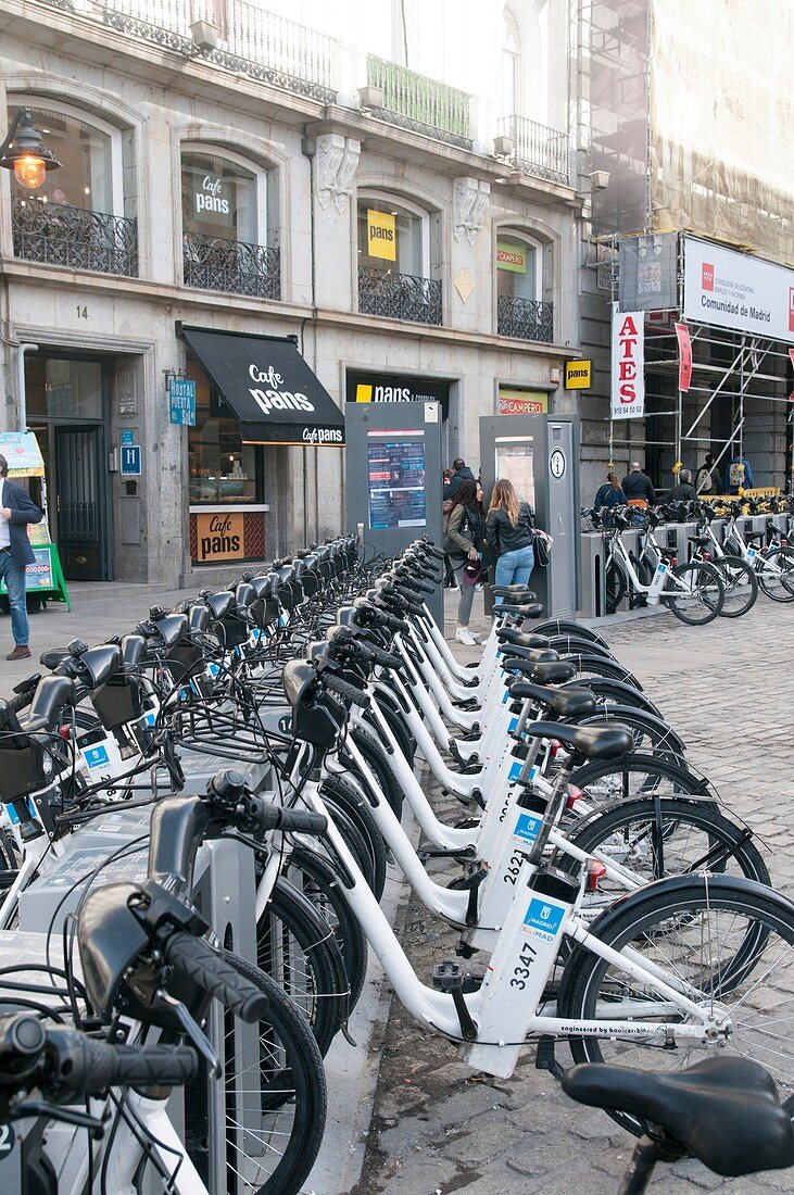 Madrid city bicycle rental station