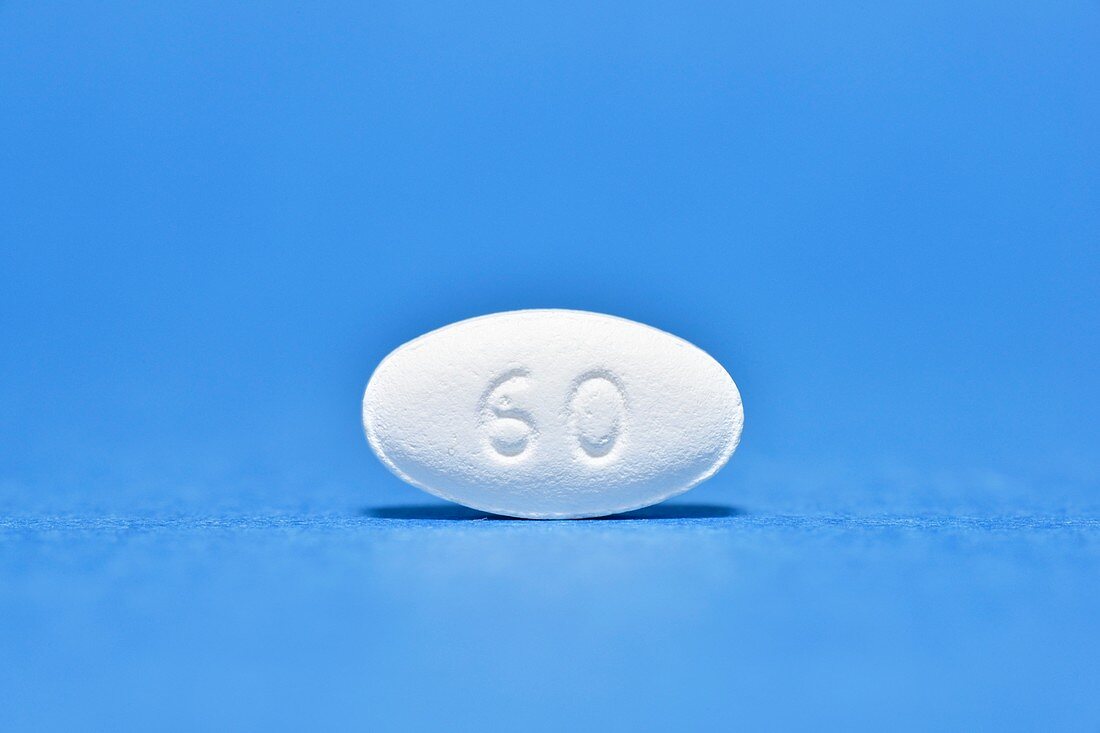 Raloxifene postmenopausal osteoporosis drug tablet