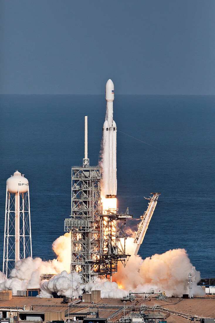 Falcon Heavy first launch