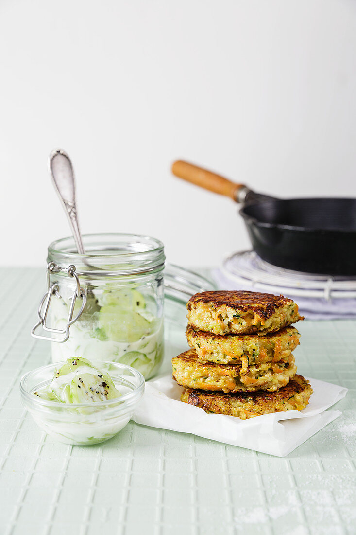 Low-carb quinoa and halloumi fritters with cucumber salad