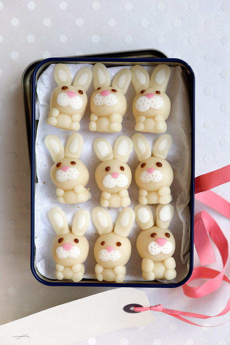 White marzipan Easter Bunnies in a gift box