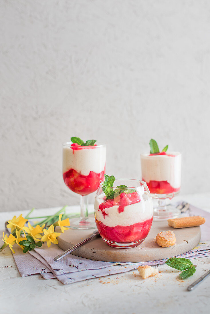 Rhubarb and mascarpone cheese triffle with fresh mint