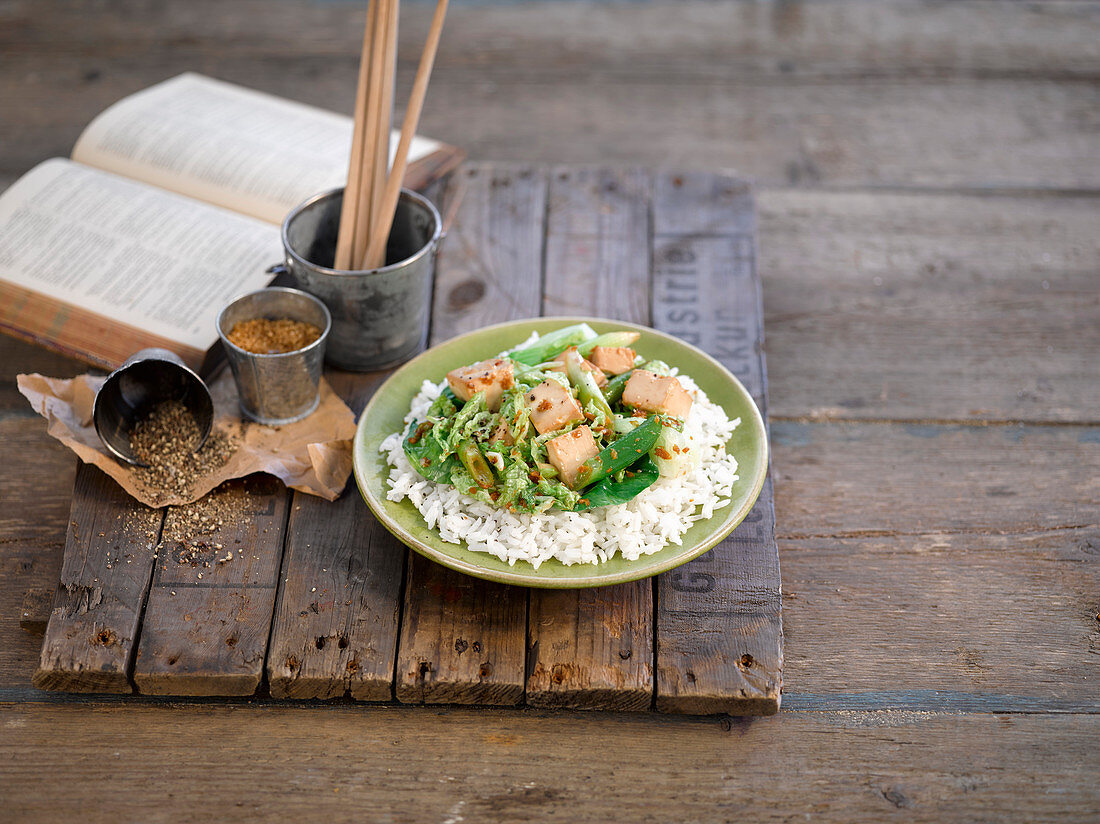 Tofu with asian greens