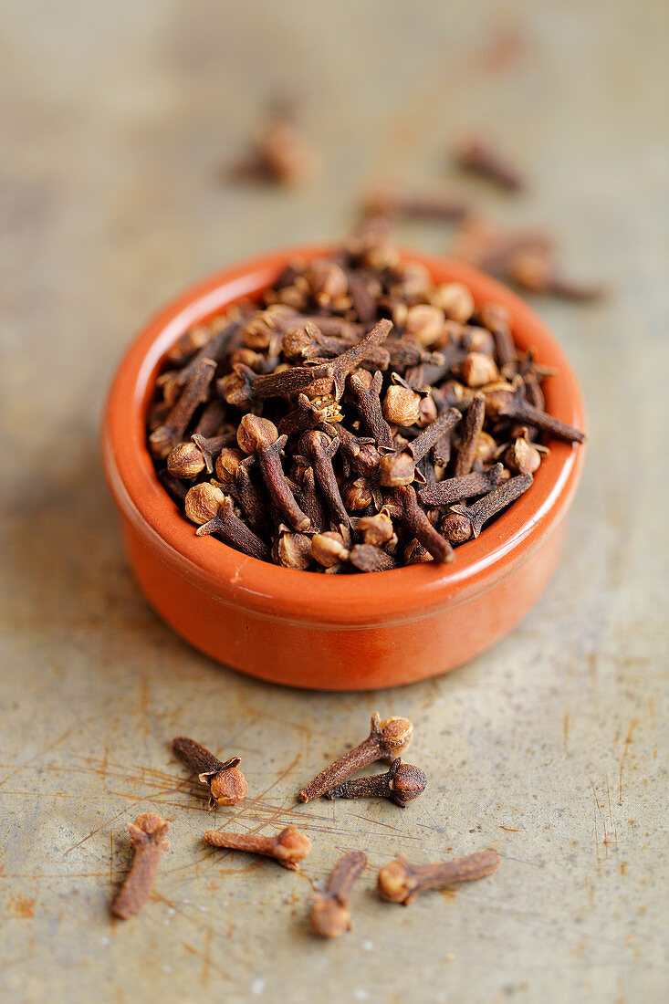 Cloves