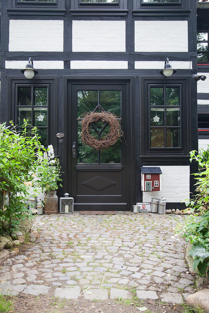 Wreath of front door of half-timbered house