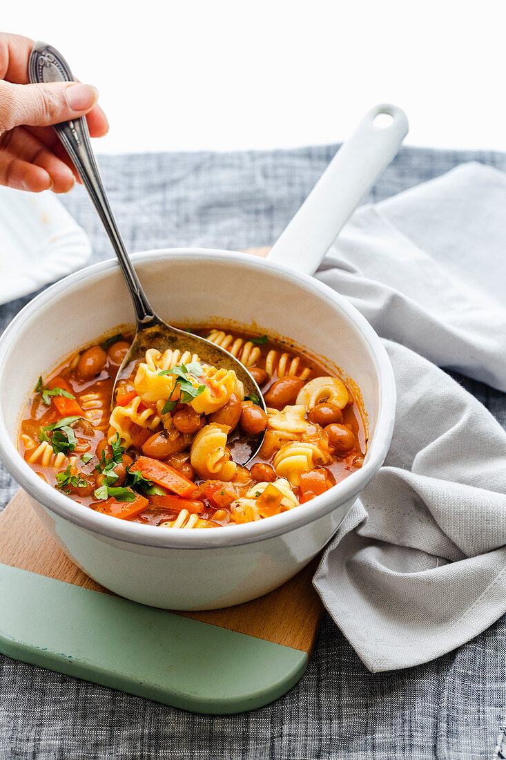 Minestrone im Stieltopf