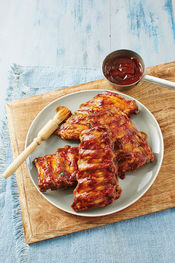 Spare ribs with BBQ sauce