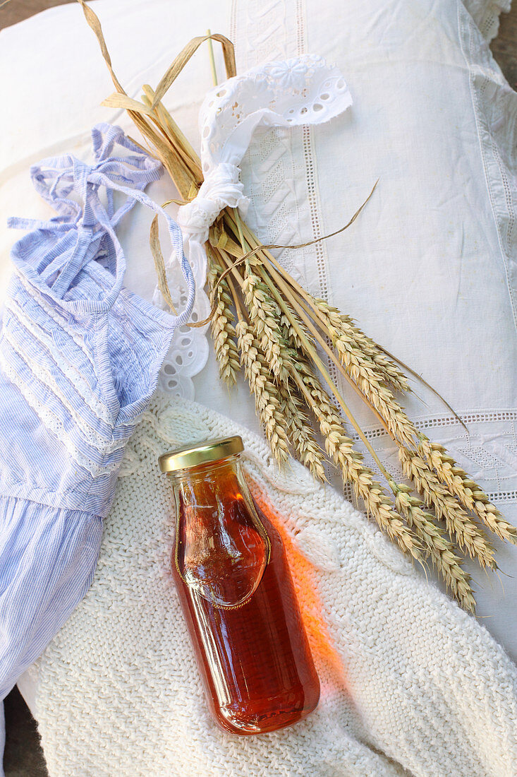 Massageöl aus Weizenkeimöl, Ringelblumen, Lavendel- und Grapefruitöl