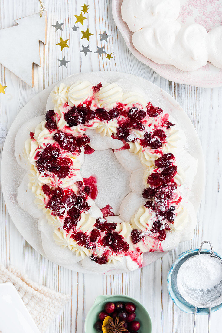 Pavlova wreath