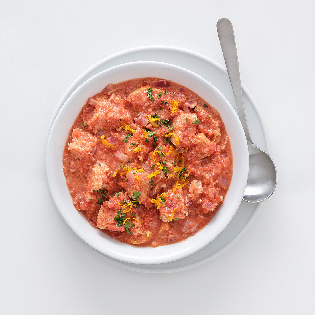 Ricottasuppe mit Tomaten und altbackenem Brot