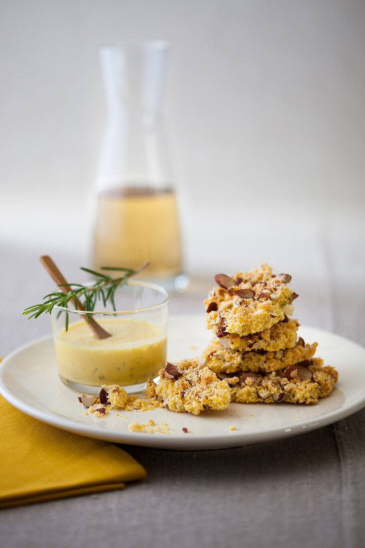 Grana Padano Käsegebäck mit Balsamico-Zabaione