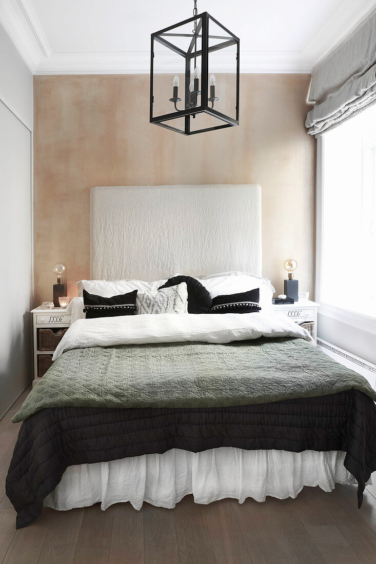 Small Bohemian-style bedroom