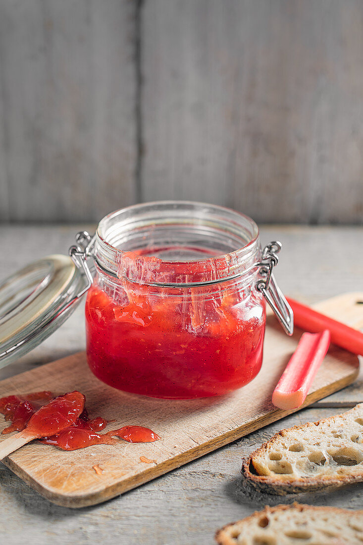Homemade spring rhubarb and vanilla jam