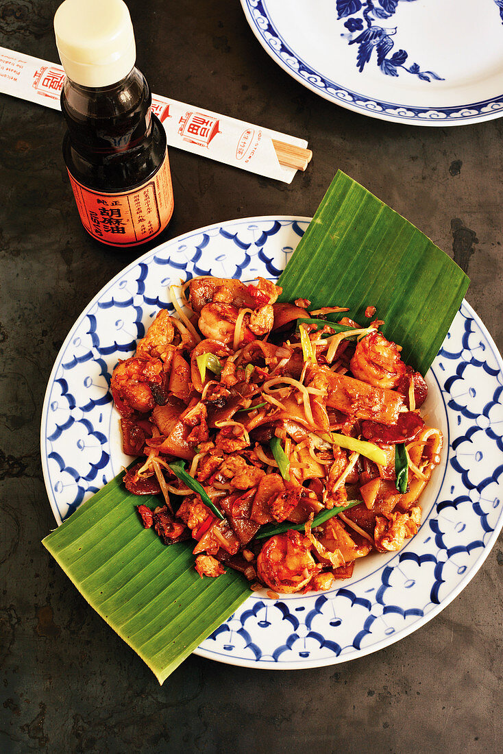 Char Kway Teow - Fried rice noodles (Singapore)