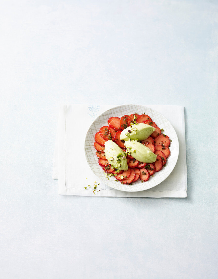 Strawberry carpaccio with avocado mousse