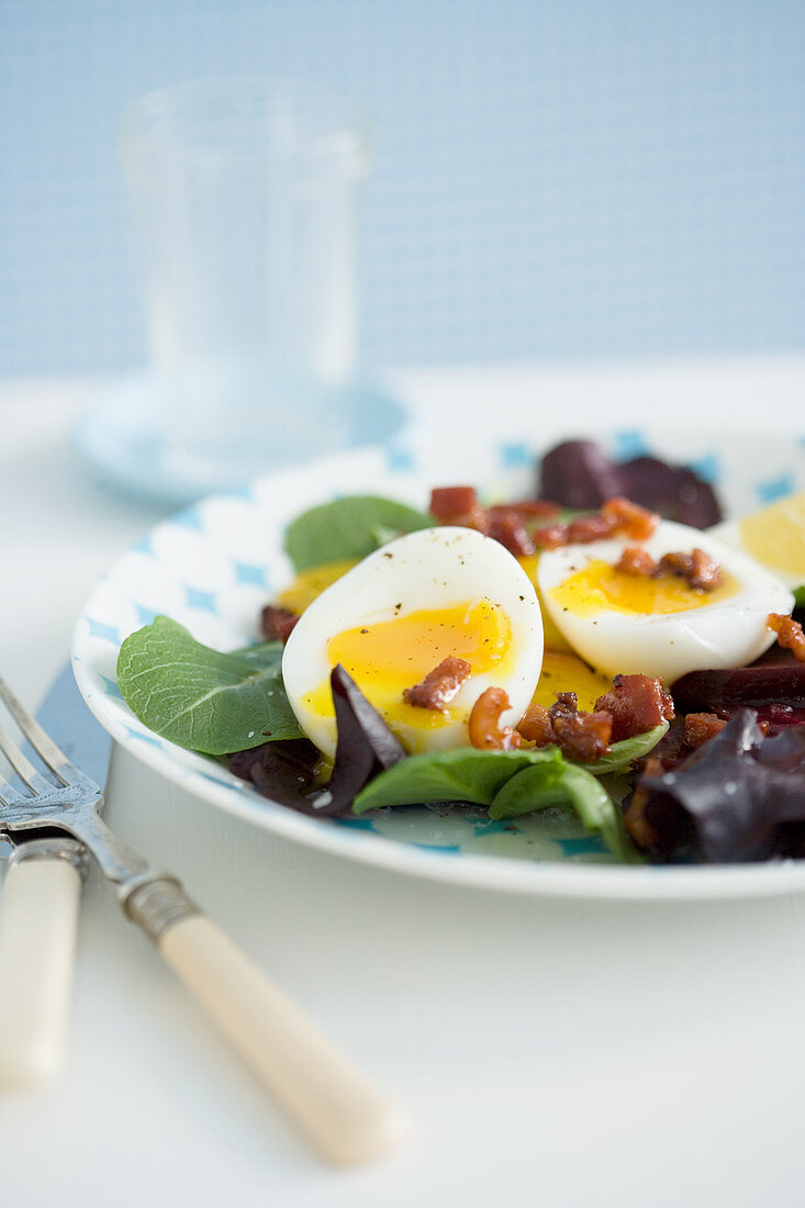 Runny Eggs with Salad Pancetta