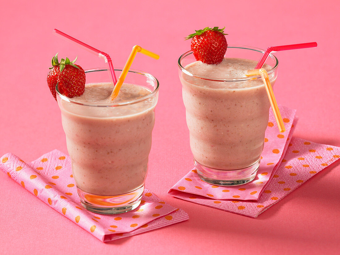 Strawberry smoothies