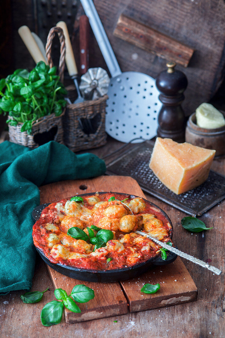 Backed potato gnocchi in tomato sauce