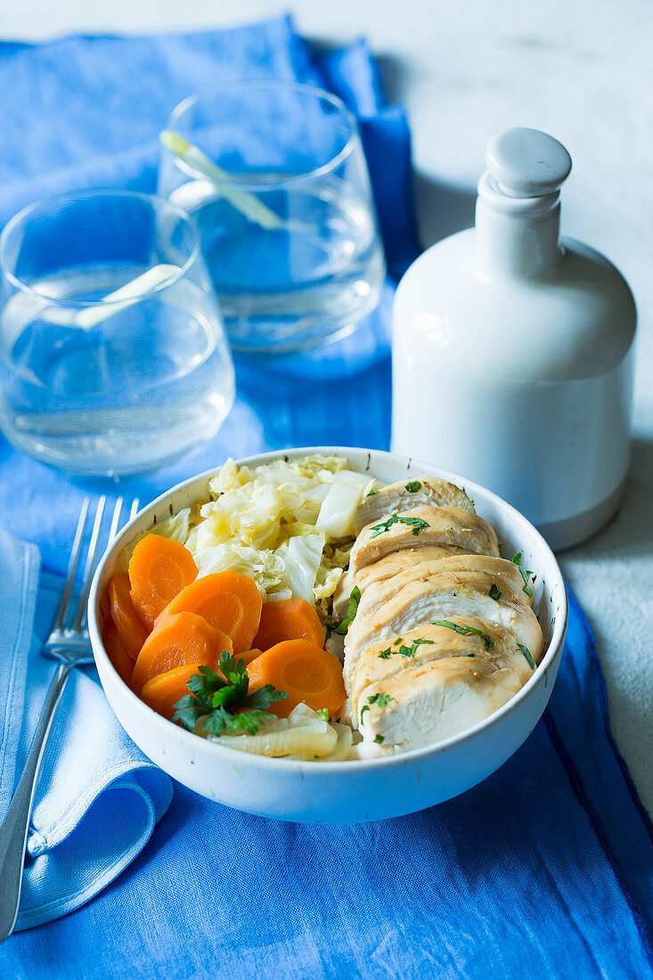 Steamed Japan bowl with honeyed chicken