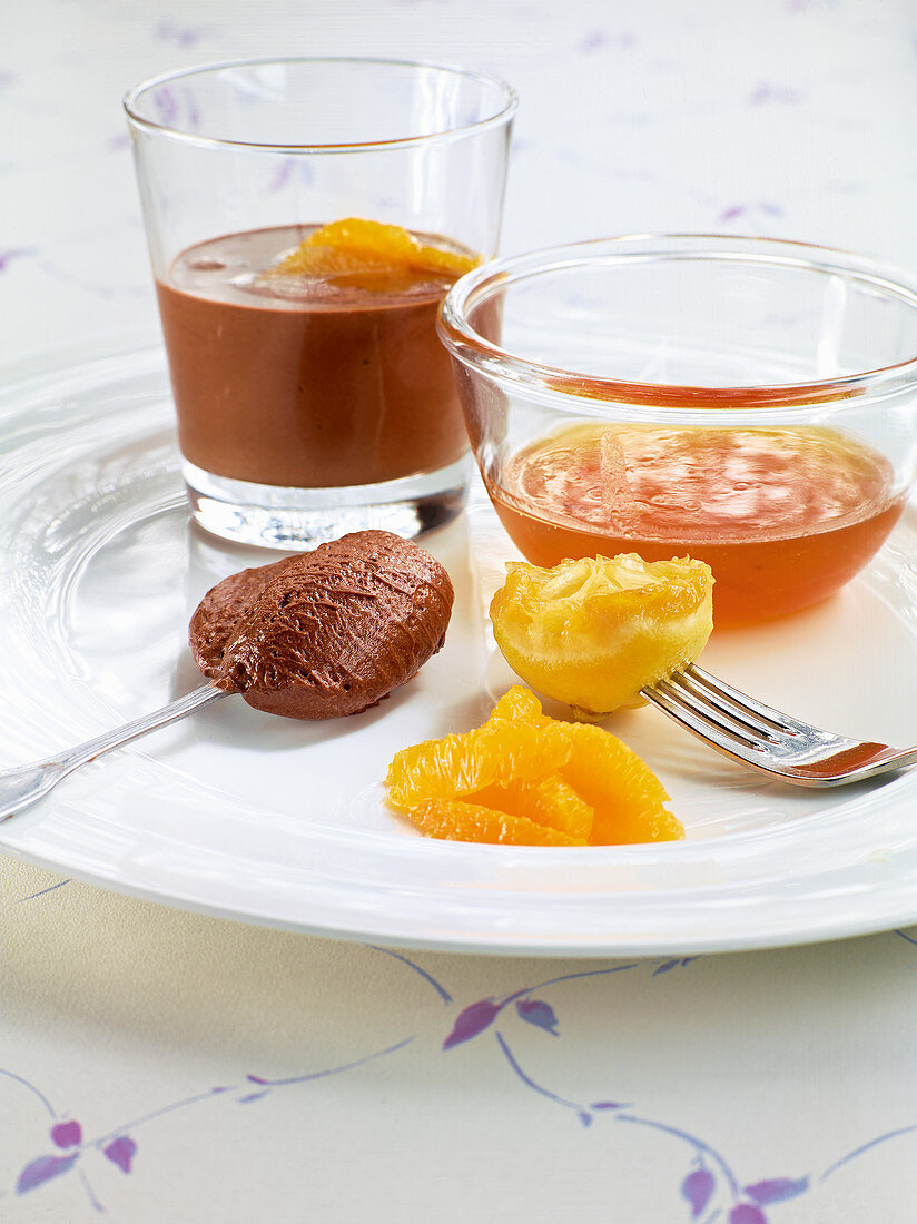 chocolate mousse with orange sauce